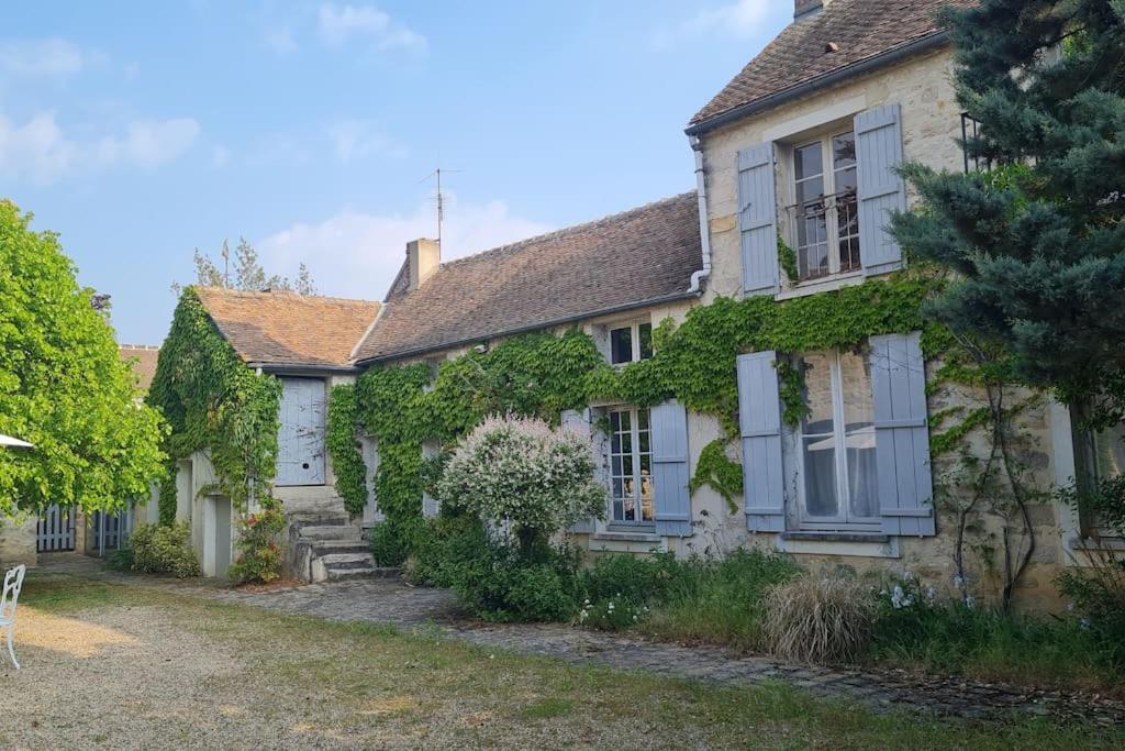 Belle Suite Dans Corps De Ferme - Logement Alicia Villiers-sous-Grez Bagian luar foto